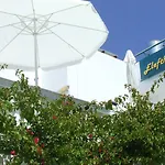埃雷菲塞里亚酒店 酒店 Páros