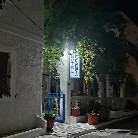 Отель Eleftheria Парос