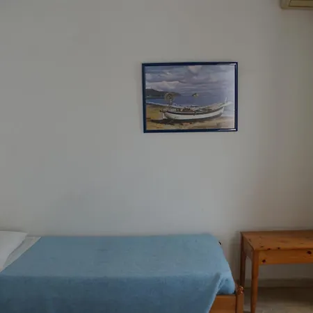 Eleftheria * פארוס