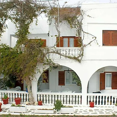 Eleftheria Парос