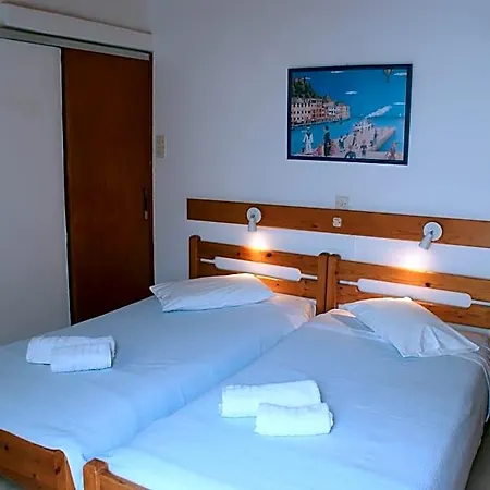 Hotel Eleftheria Paro