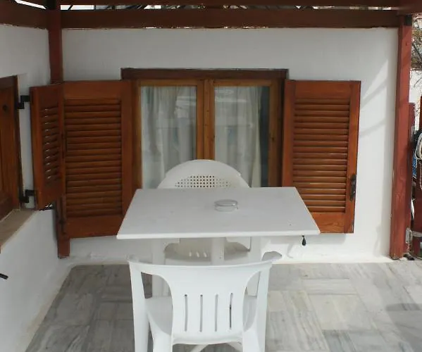 ελευθερία Πάρος