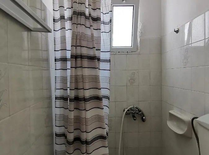 ελευθερία *