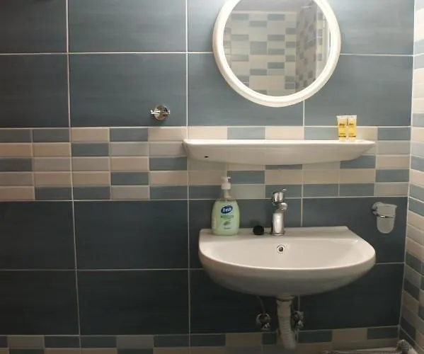 ελευθερία Πάρος