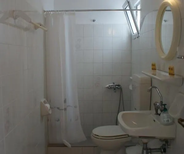 Ξενοδοχείο ελευθερία