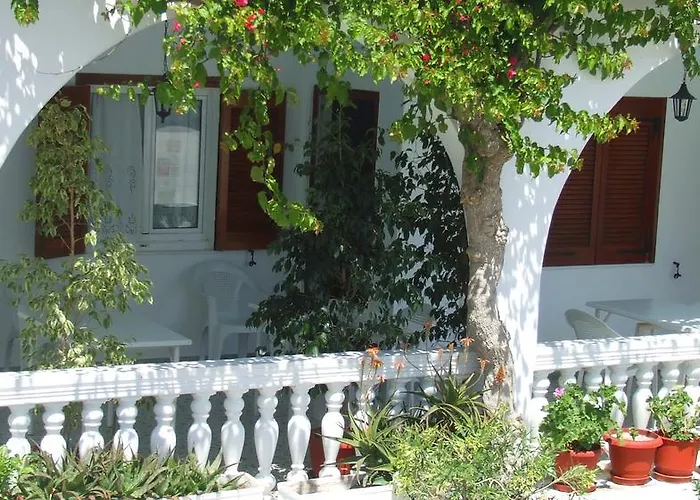 Ξενοδοχείο ελευθερία Πάρος