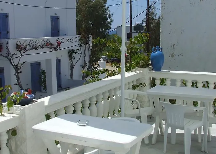 ελευθερία Ξενοδοχείο Πάρος